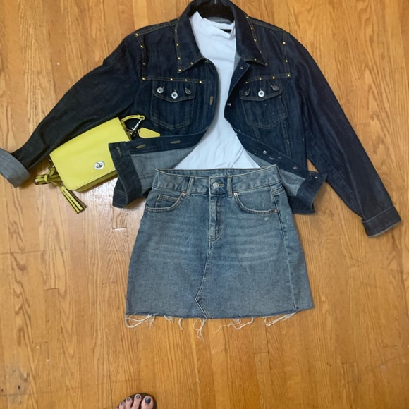 Skirt - Picture 2 of 2